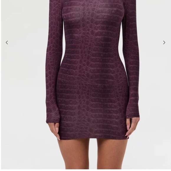 Naked Wardrobe - Naked print long sleeve mini dress- dark plum crocodile NWT - Picture 1 of 5